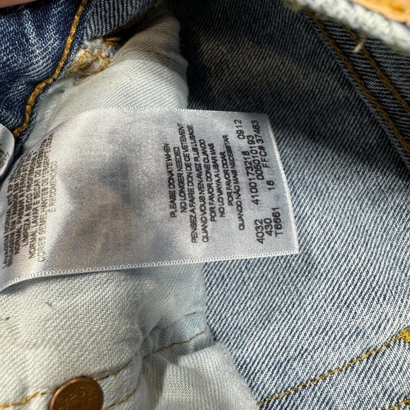 Levi's Blue Jean Shorts for Men - Picture 10 of 10